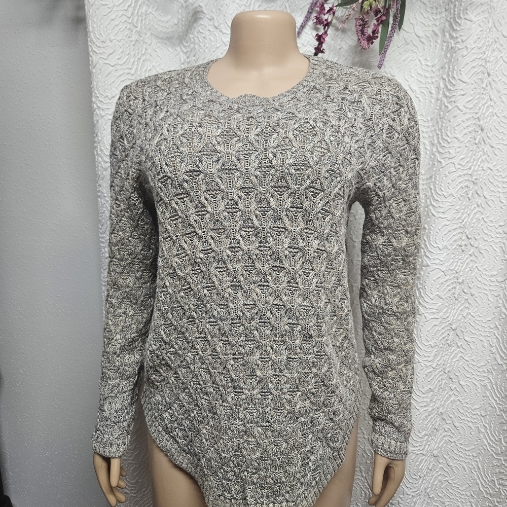 Women's Gray Cable Knit Sweater